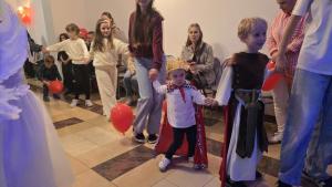 20251030_184225-Copy